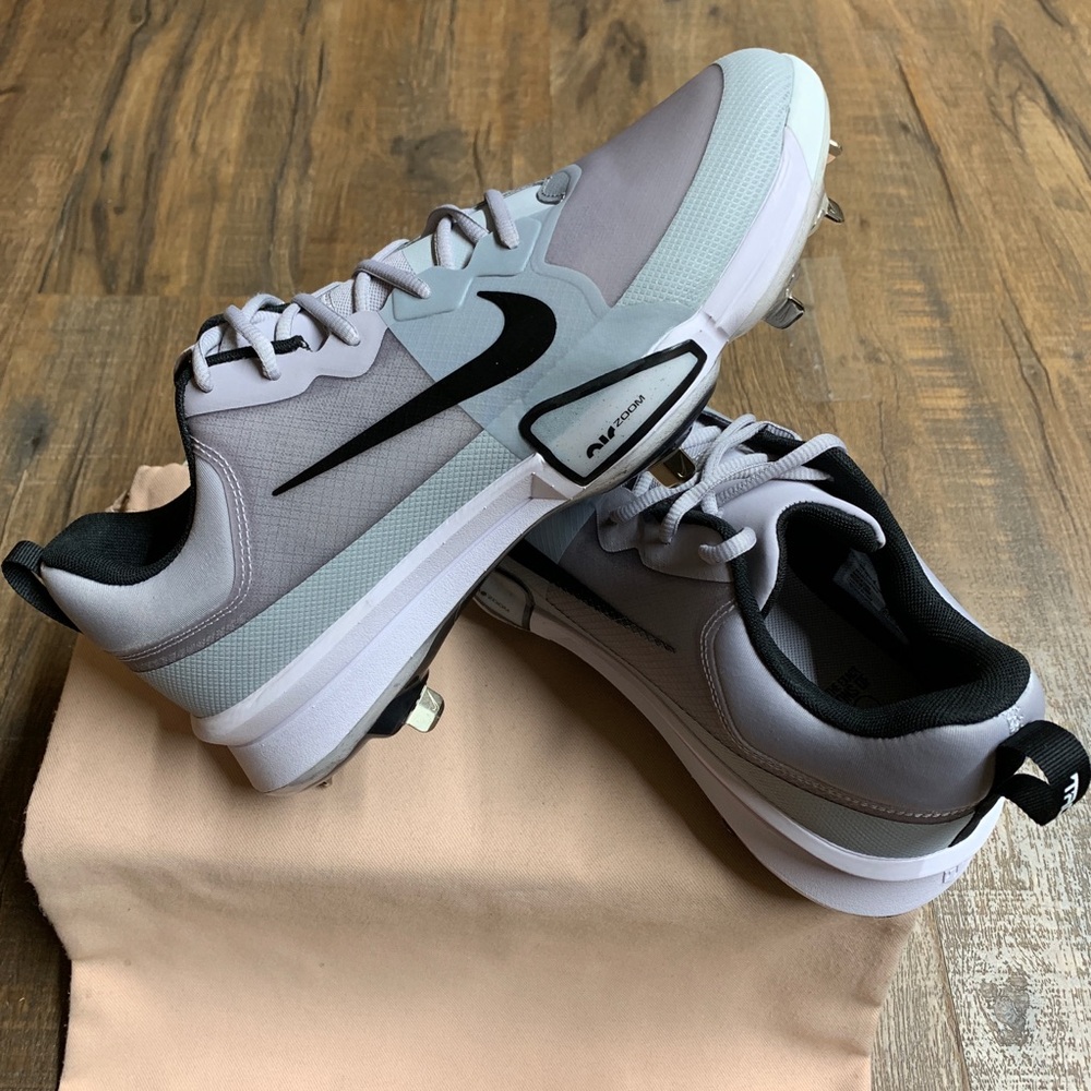 Nike Force Zoom Trout 9 “Grey/White"Baseball Cleat